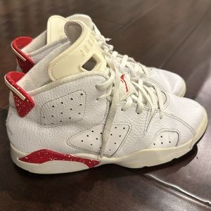 Boys Jordan white and red sneakers. Size 3Y   Great condition.